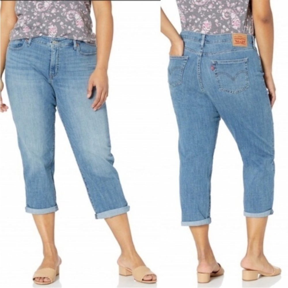 Levi's Light Blue Ankle Jeans